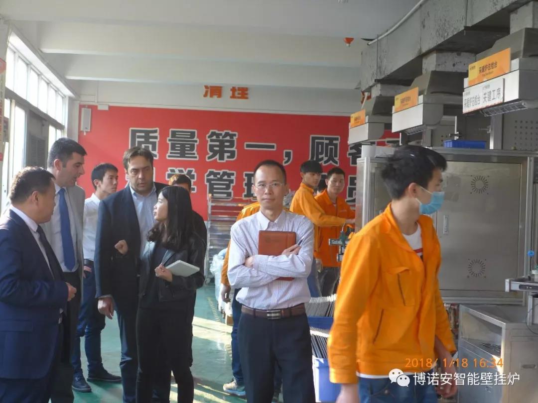 旅行我司生产流水线